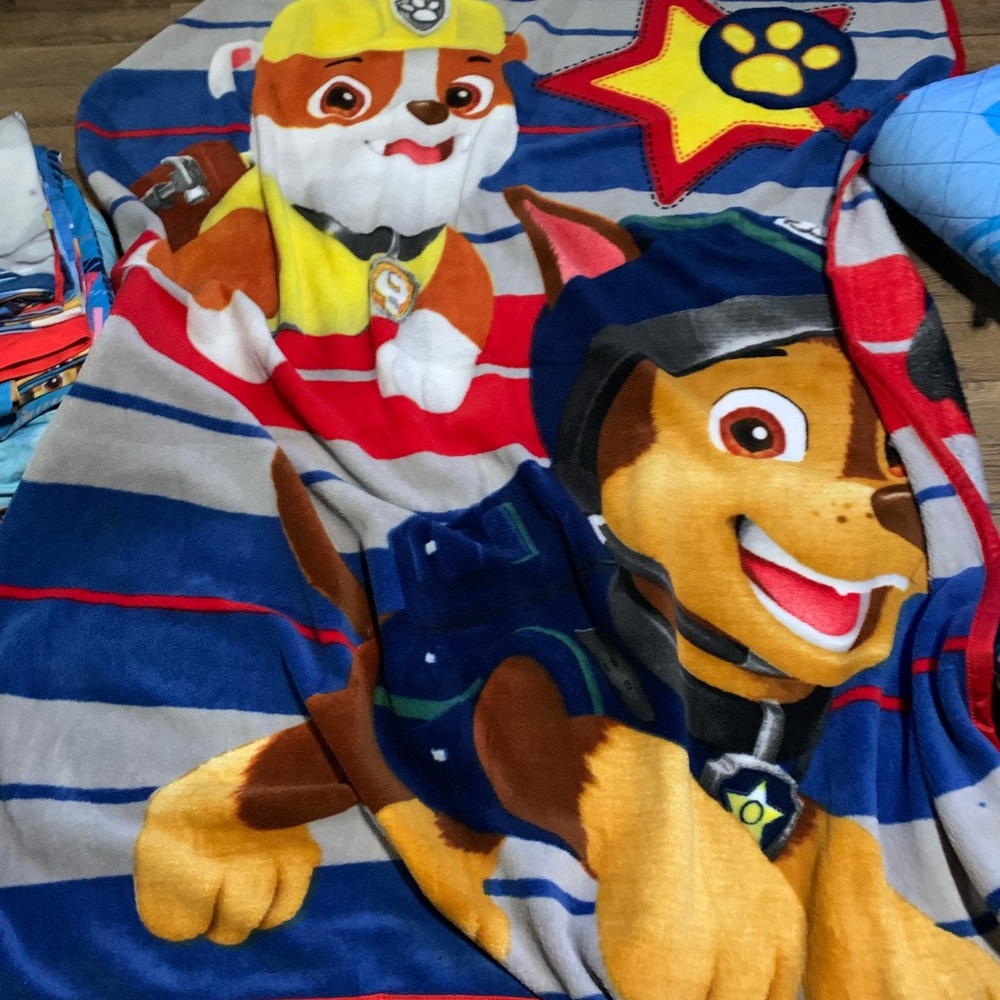Paw patrol throw blanket